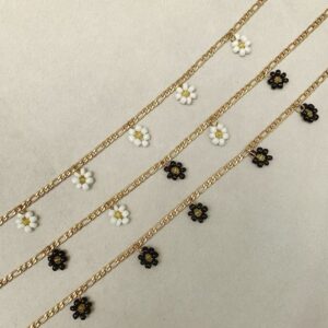 Daisy Necklace